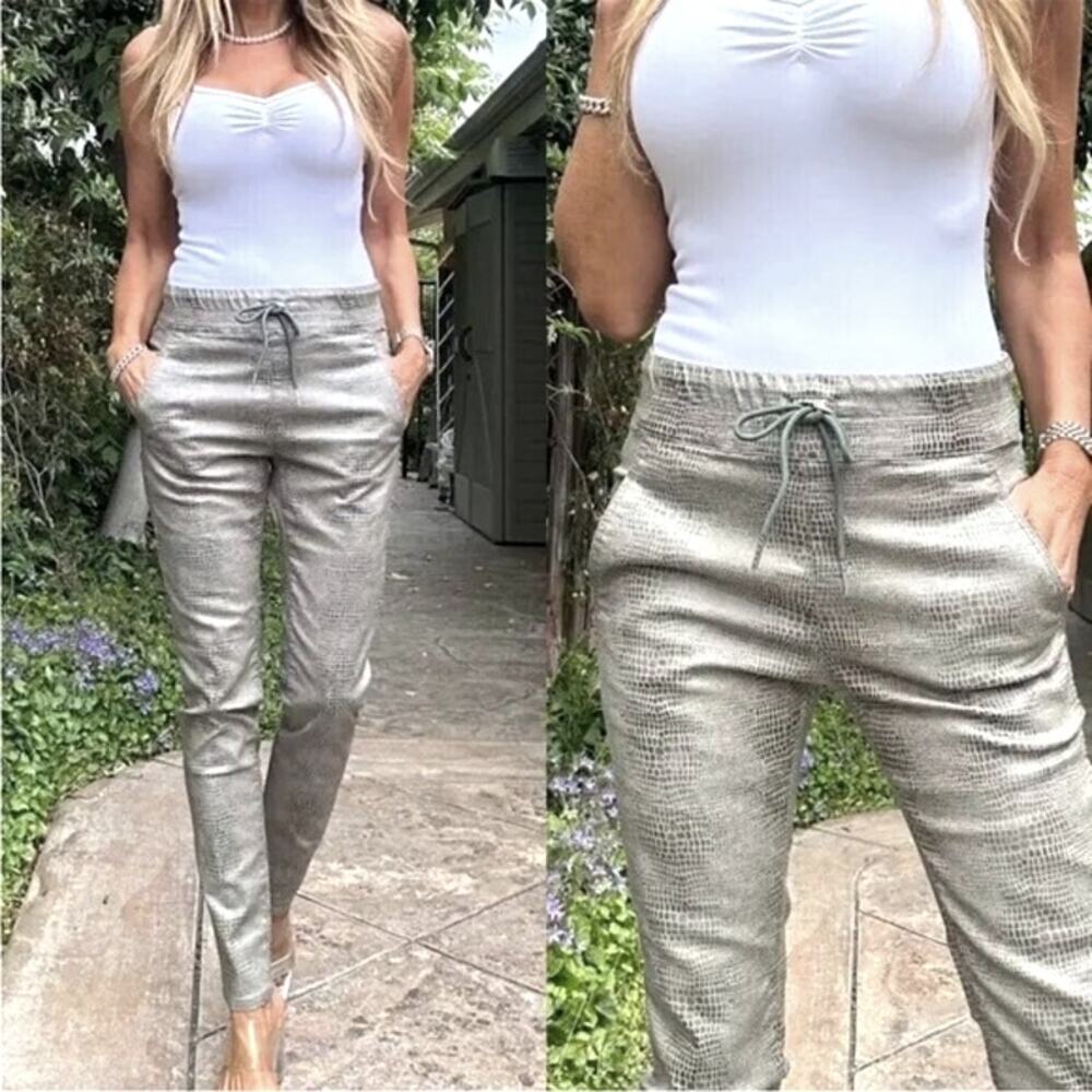 NWOT FLOG Shely Original Pant Silver Snakeskin Print Cotton Drawstring 27